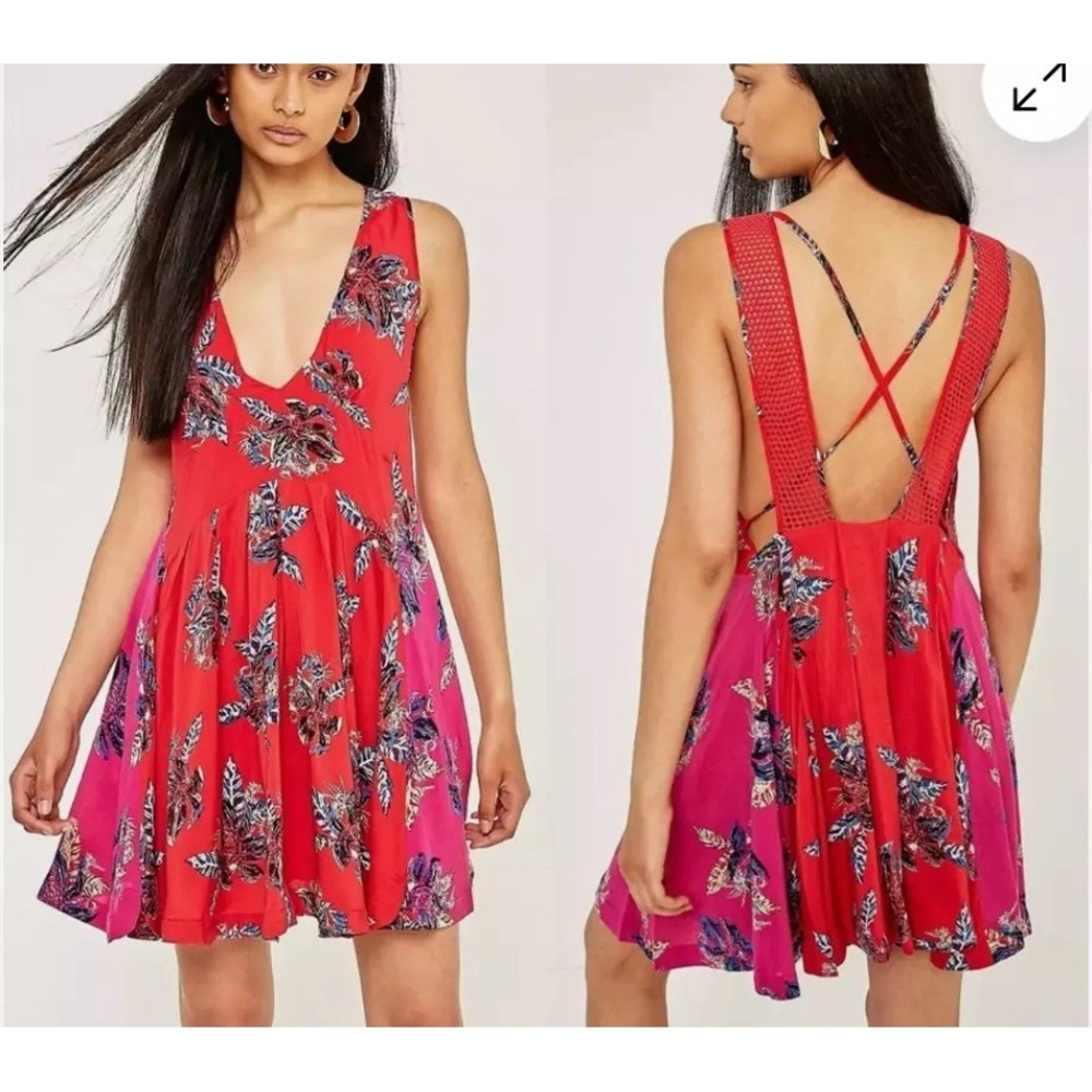 Free People Red Thought I Was Dreaming Floral Criss Cross Mini Dress Size‎ S